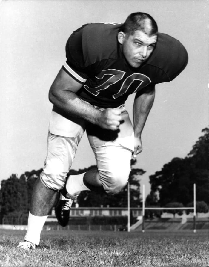 Ed White as a Cal defensive lineman